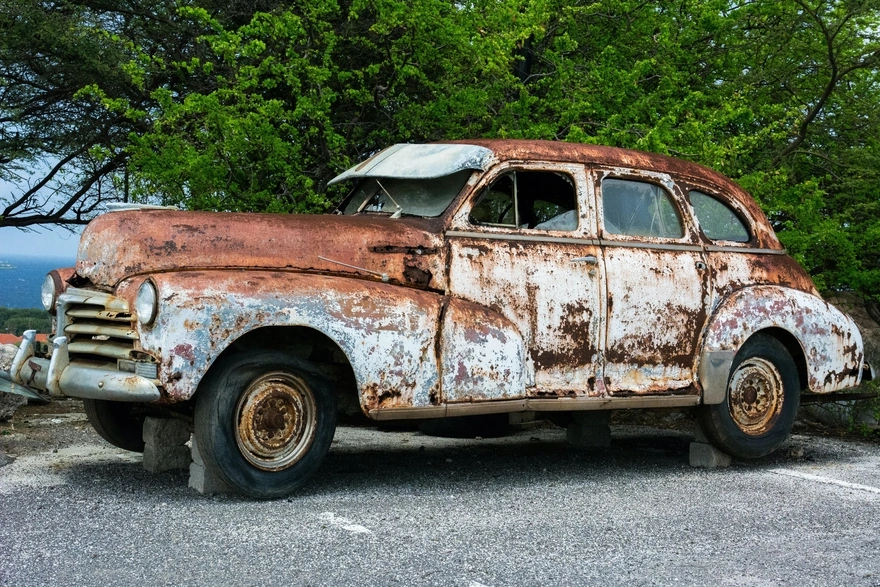 Image: Car, old, rusty, props, bricks, asphalt, trees