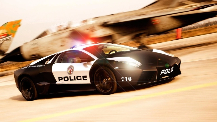 Image: Ferrari, car, police, racing, speed, tracking, chasing, flashing light