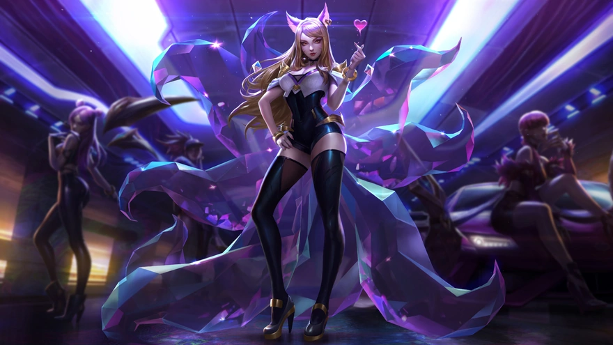 Ahri in a graceful pose makes snap of the fingers