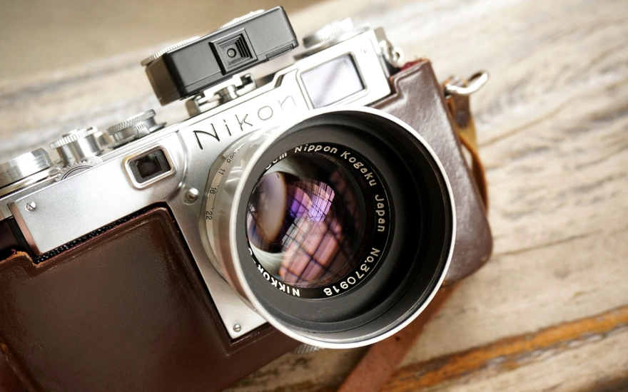 Ретро фотоаппарат Nikon
