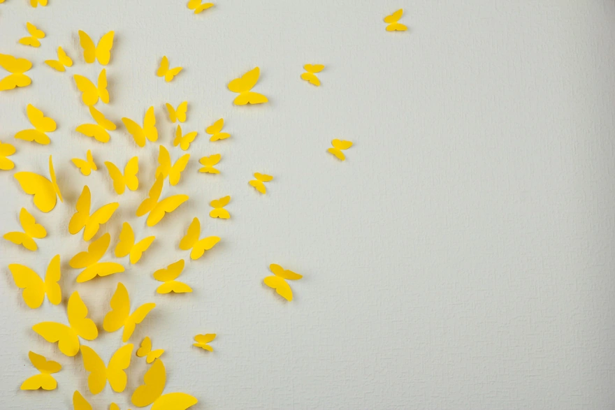Картинка: Бабочки, жёлтые, бумажные, серый фон