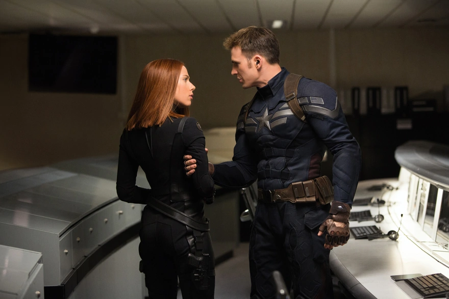 Steve Rogers took the hand of Natasha Romanoff from the movie the First avenger: the Other war