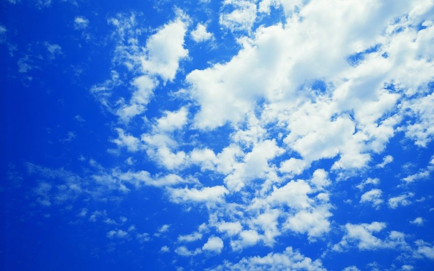 sinie-bezmyatejnost-oblaka-nebo.jpg