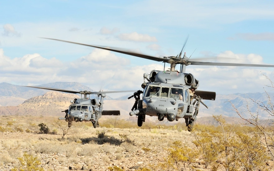 UH-60 Black Hawk - американский многоцелевой вертолёт