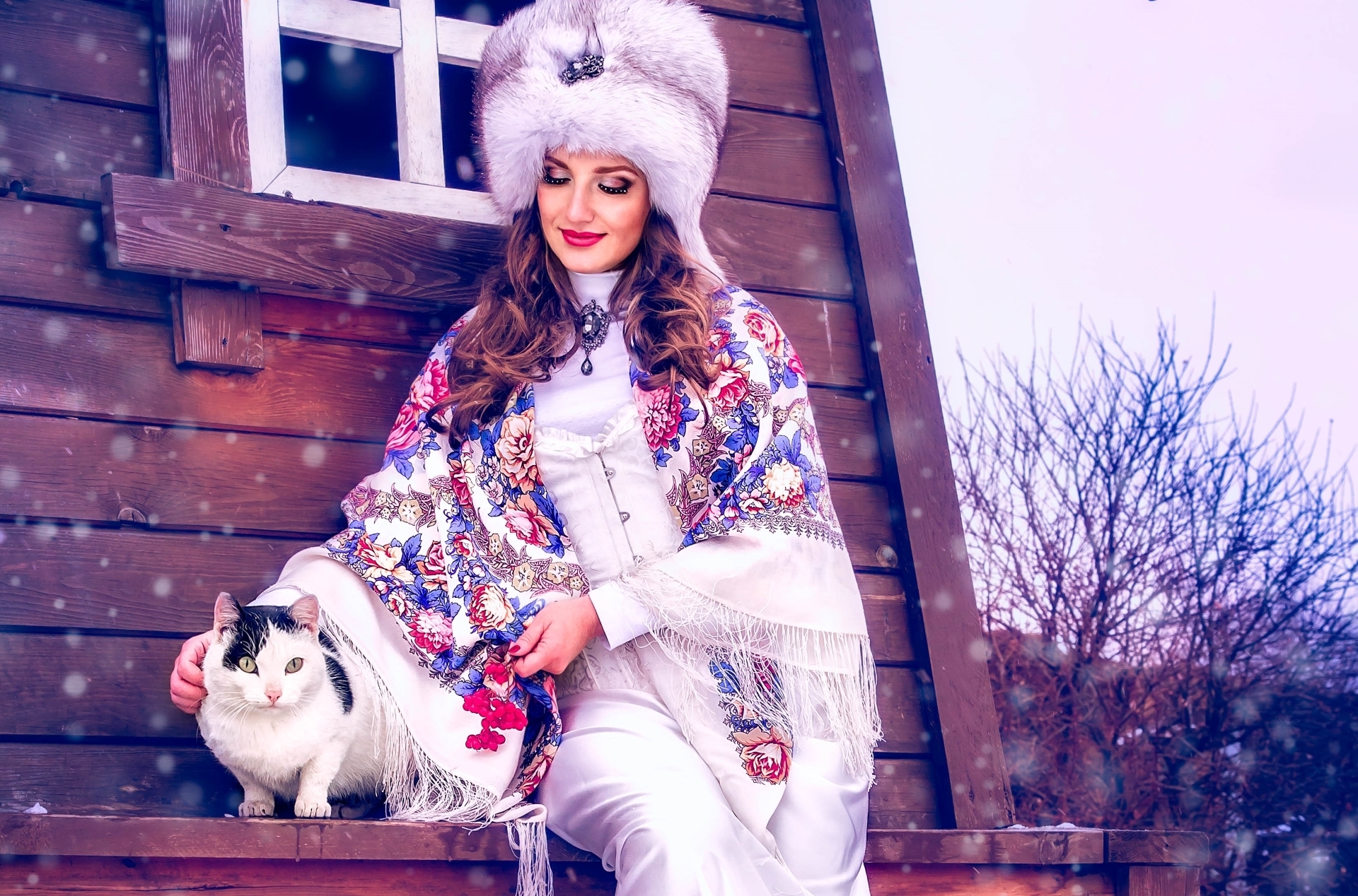 Image: Girl, makeup, fur hat, scarf, cat, winter, home, style