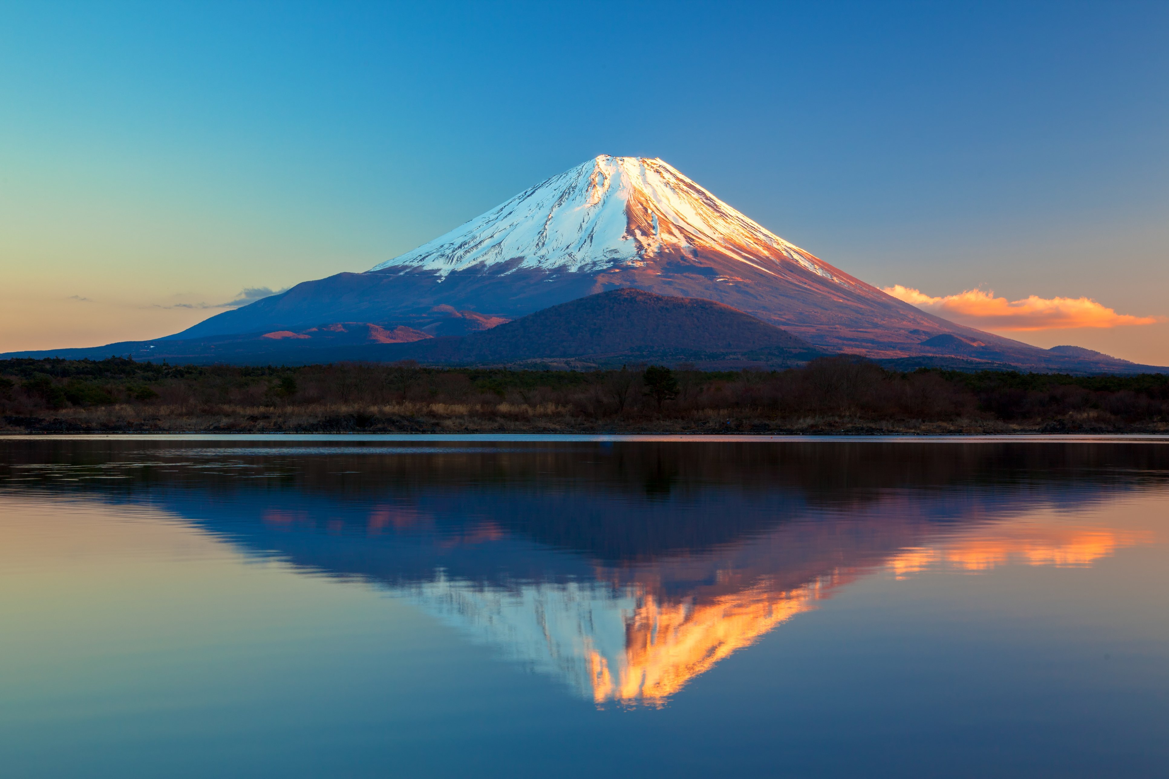 Картинка: Фудзияма, небо, гора, вулкан, Япония, пейзаж, вода, озеро, Сёдзи