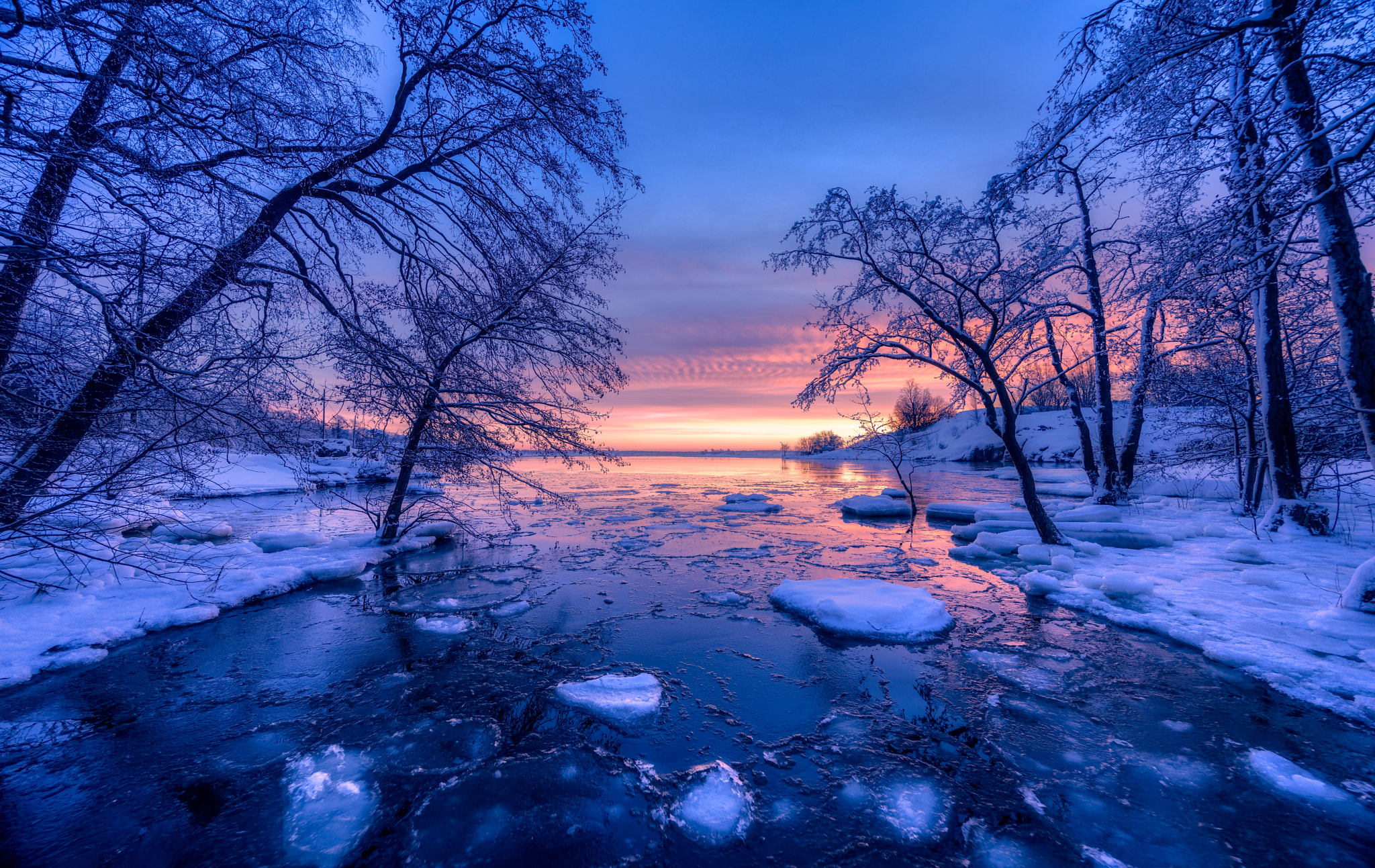 Картинка: Финляндия, зима, закат, водоём, озеро, снег, небо, рассвет, деревья, природа, пейзаж