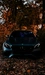 Картинка: Стильный Mercedes Benz CLA на фоне осенней листвы