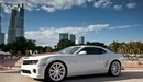 Картинка: Белый Chevrolet Camaro.