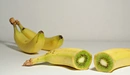 Картинка: Киви выращенный внутри банана.