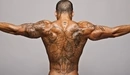 Картинка: Татуированная спина мужчины