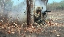 Картинка: Морские пехотинцы стреляют из многоцелевого штурмового оружия на учениях