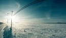 Картинка: Линия электропередачи и морозный солнечный день в поле