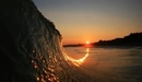 Картинка: Большая волна на закате