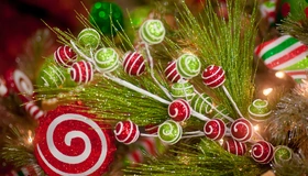 Картинка: Новый год, веточка, декоративная, ель, иголки, украшение, блёстки