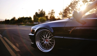 Image: BMW, E38, tuning, wheel, drive, road, marking, night, sun