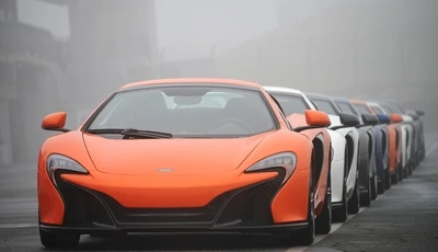 Картинка: McLaren 650S, суперкары, разметка, в ряд, сплошная линия, цвет, туман