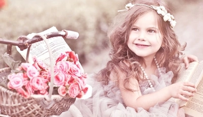 Image: Девочка, глаза, цветы, корзинка, книга, бусы, улыбка, настроение