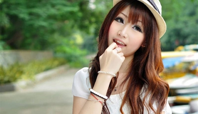Image: Девушка, азиатка, лицо, макияж, улыбка, настроение, браслеты, шляпа
