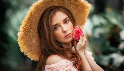 Image: Face, girl, hat, straw, blurred background