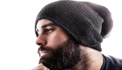 Картинка: Мужчина, лицо, борода, шапка, белый фон