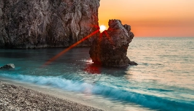 Image: Берег, море, скалы, вода, волна, закат, солнце, лучи, горизонт