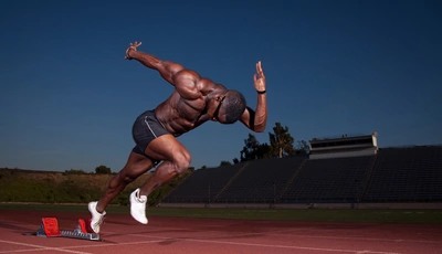 Картинка: Бегун, мужчина, дистанция, мышцы, бег, тренировка, стадион, трибуны