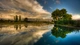 Картинка: Отражение в воде деревьев и облаков