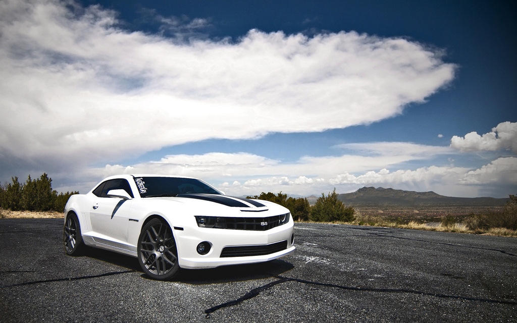 Image: Chevrolet, Camaro, white, day, clouds, road, mountains, nature
