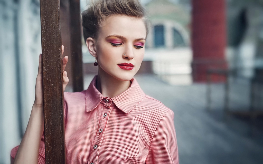 Image: Girl, model, makeup, shirt, red, plaid, Alena Emelyanova, blurred background
