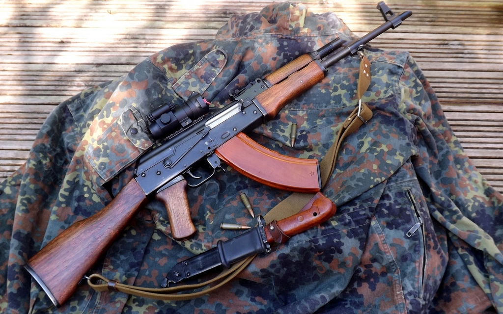 Image: kalashnikov assault rifle, AKM, aim, belt, bayonet-knife, ammunition, clothing