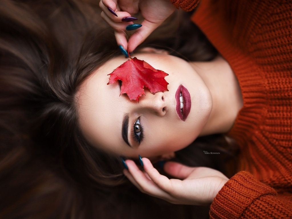 Image: Girl, brunette, face, eyes, leaf, hair, sweater, Maksim Romanov, photographer, autumn