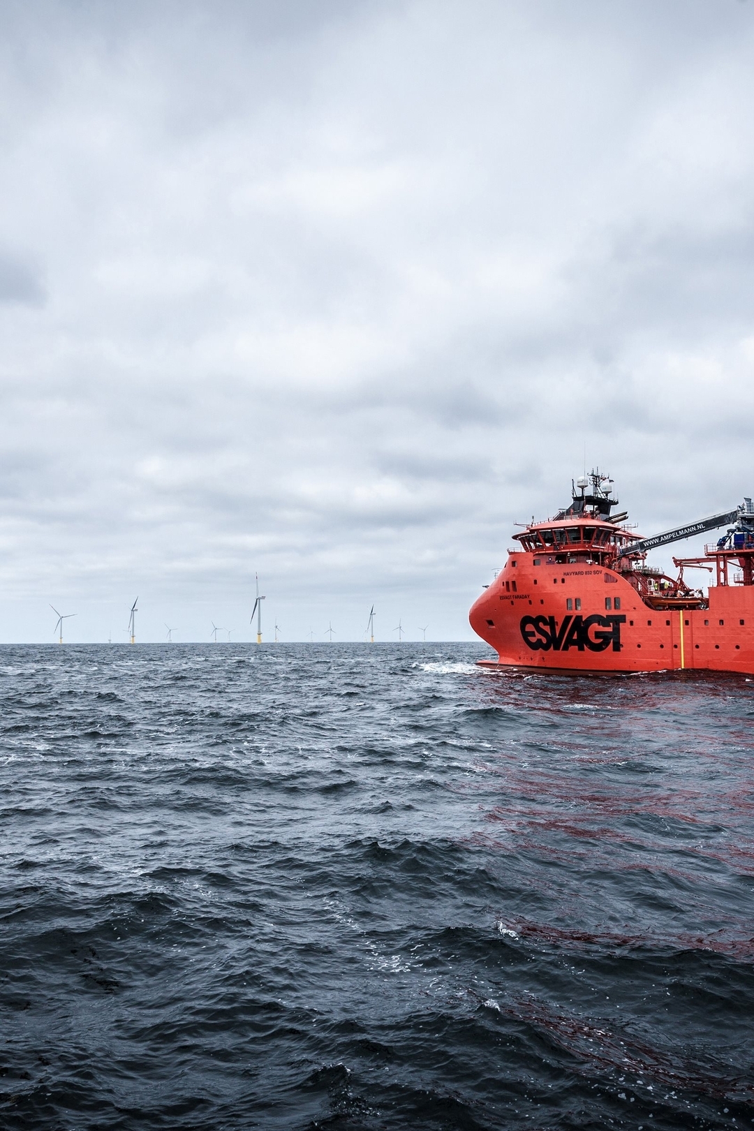 Image: Ship, work, technology, tower, sea, wind turbines
