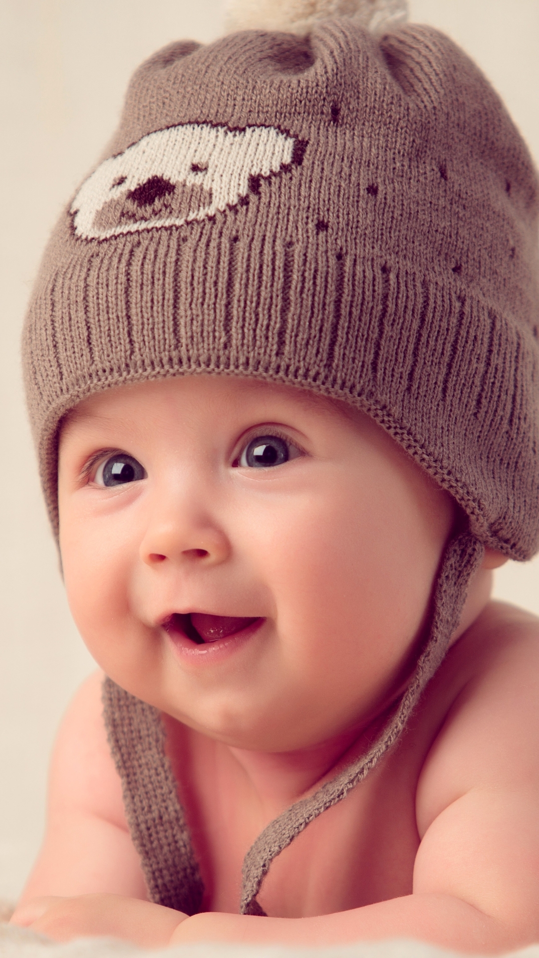 Картинка: Младенец, улыбка, радость, шапка