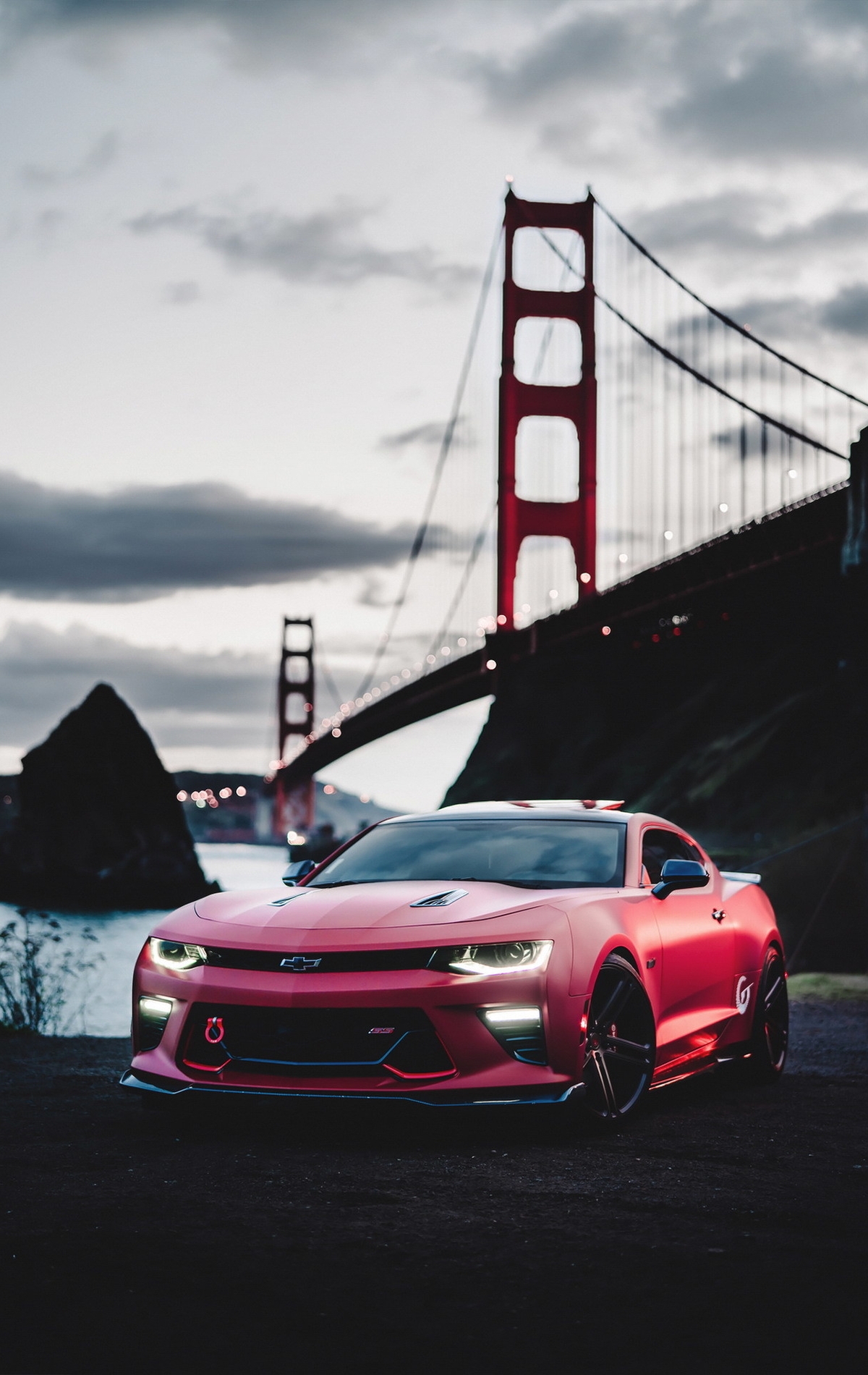 Image: Car, Chevrolett, Comaro, red, bridge, sea, darkness