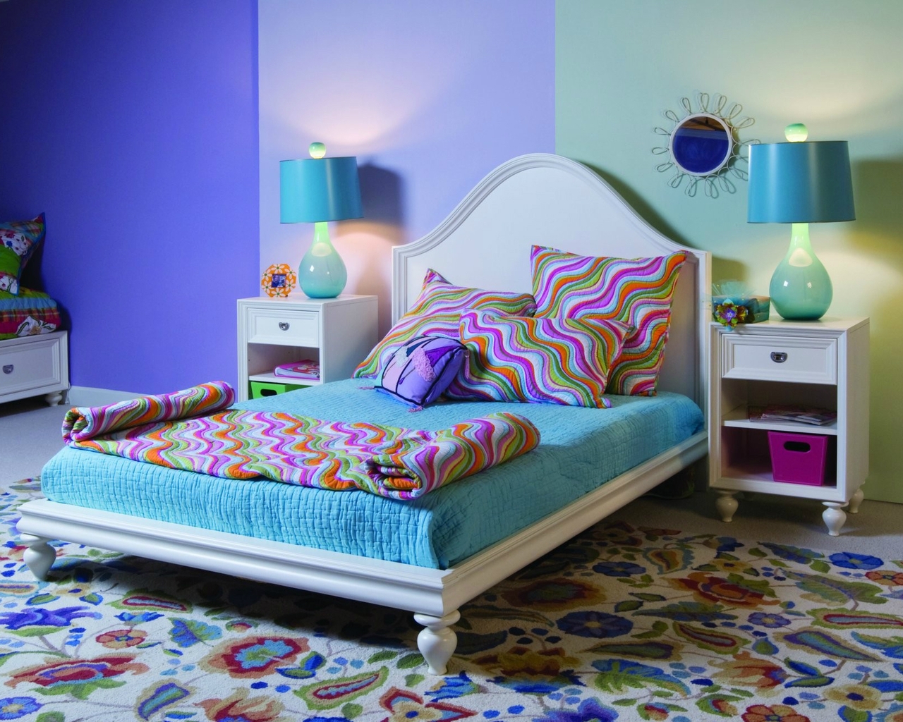 Image: Children's room, bed, striped cushions, floral rug, lamp, light, bedside tables