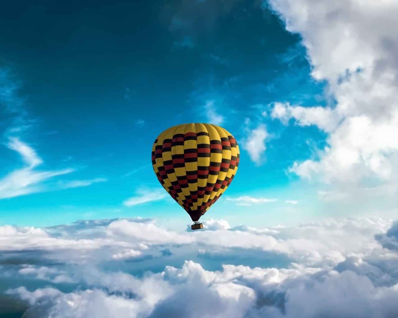 Картинка: Воздушный шар, небо, облака, летит, высота