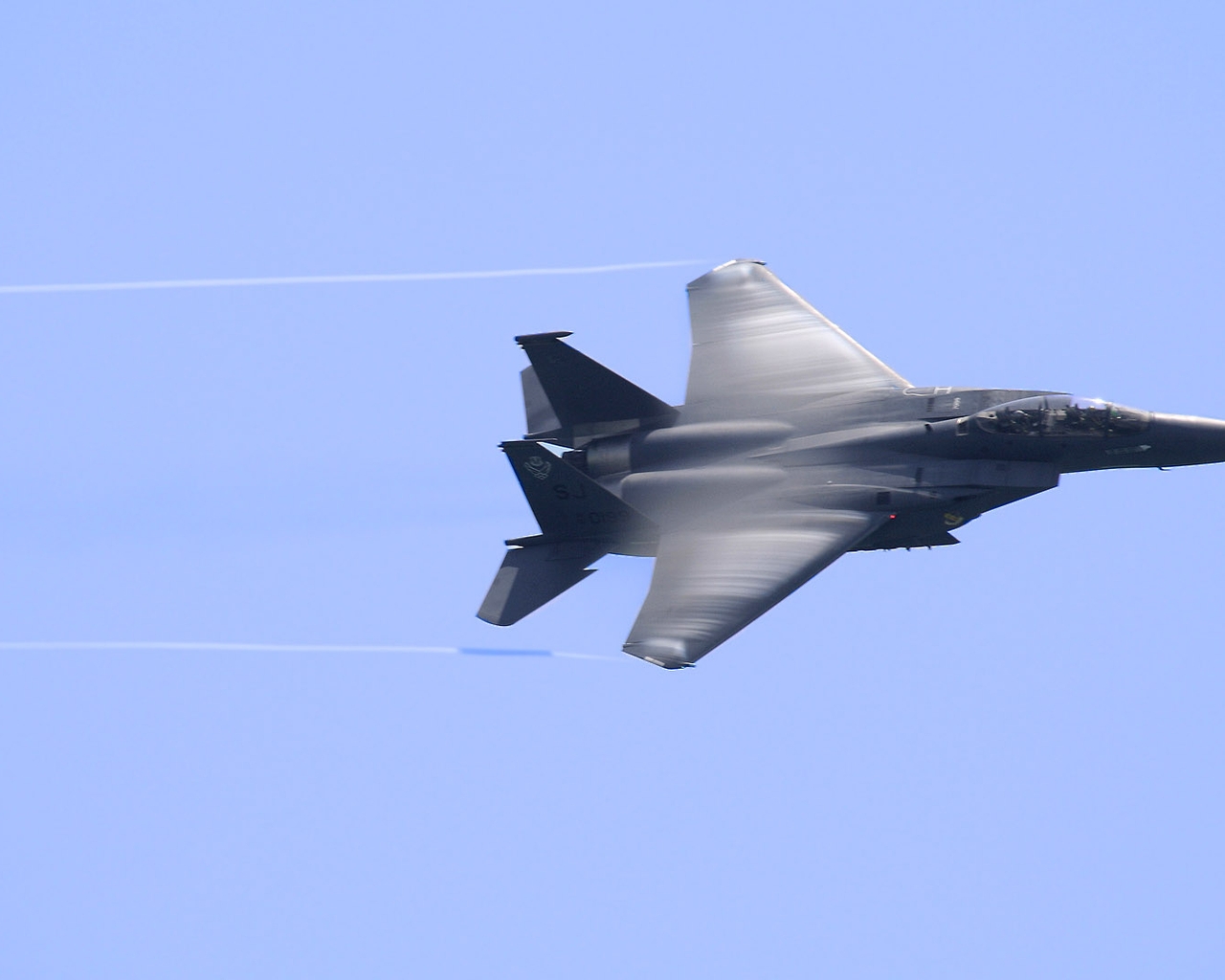 Image: Fighter, F15, in the sky, flying, air, resistance