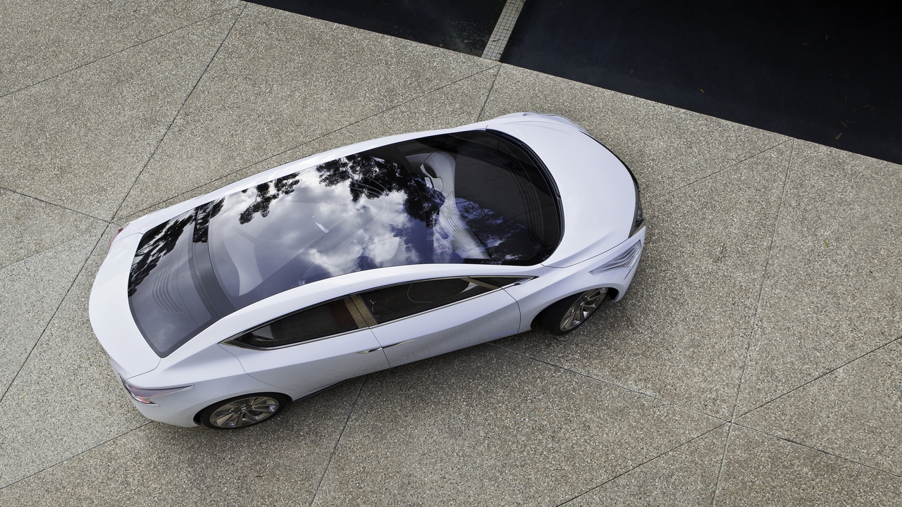 Image: Nissan, Ellure, concept, white, reflection