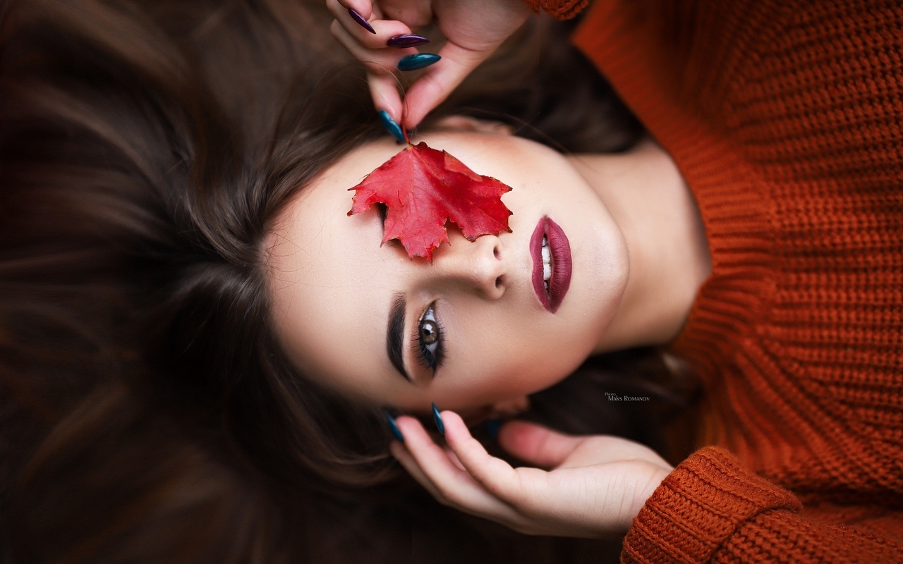 Image: Girl, brunette, face, eyes, leaf, hair, sweater, Maksim Romanov, photographer, autumn
