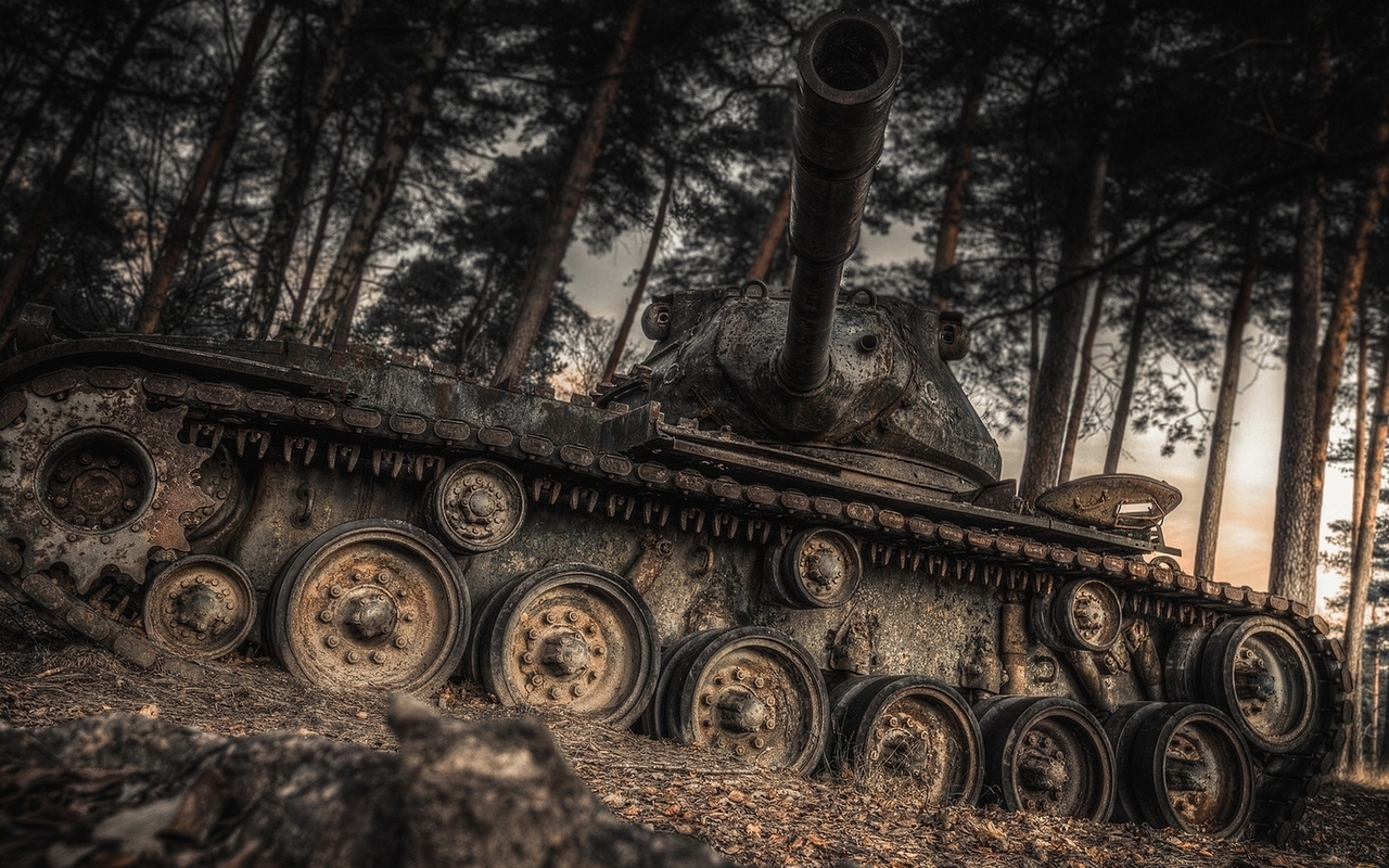 Image: Tank, abandoned, crawler, heavy military equipment, forest