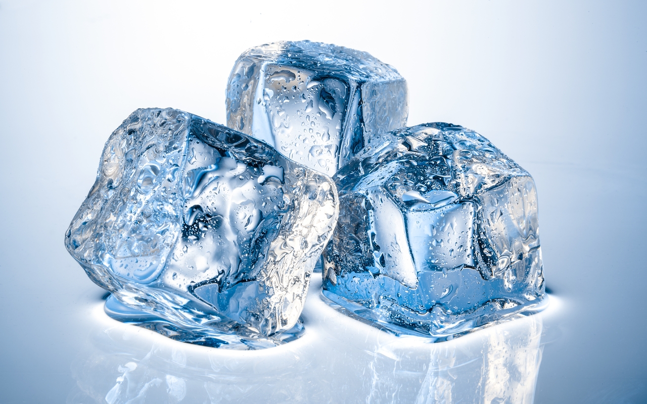 Image: Ice, water, drops, melt, three, cubes, reflection