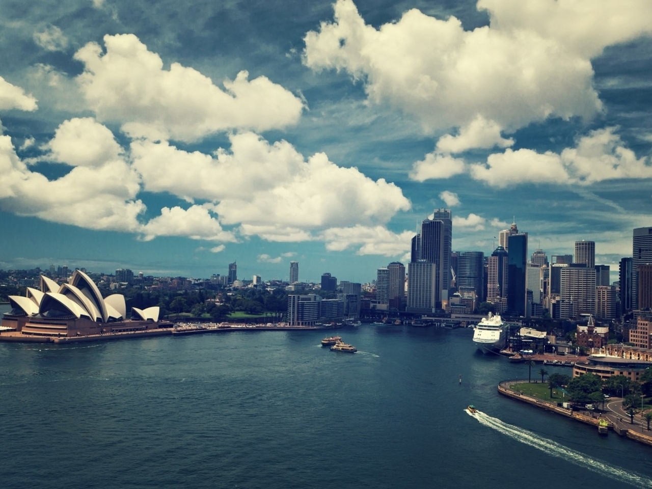 Image: Australia, Sydney, buildings, skyscrapers, metropolis, Sydney Opera House, sea, boats