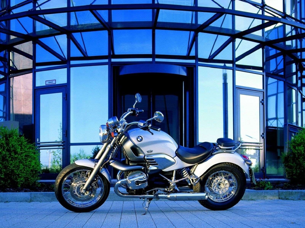 Image: Motorcycle, bike, BMW, silver, building