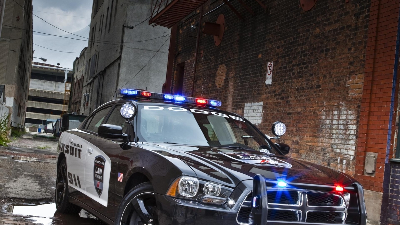 Image: Police car, street, buildings, dodge, charger, pursuit
