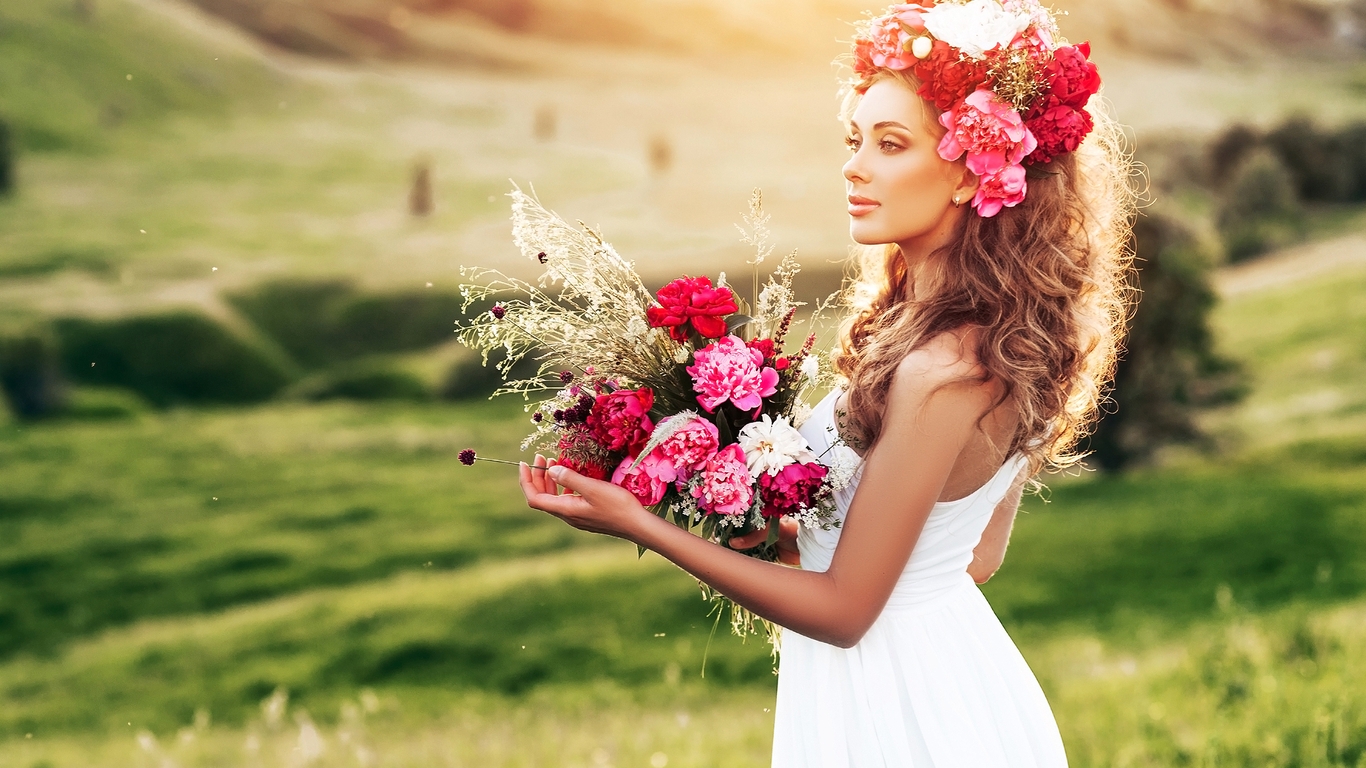 Image: Flowers, girl, bouquet, decoration, field