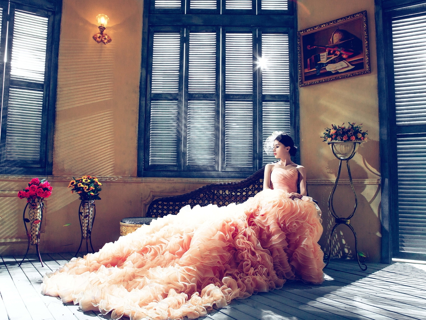 Image: Girl, sitting, dress, chic, room, interior, flowers, poses