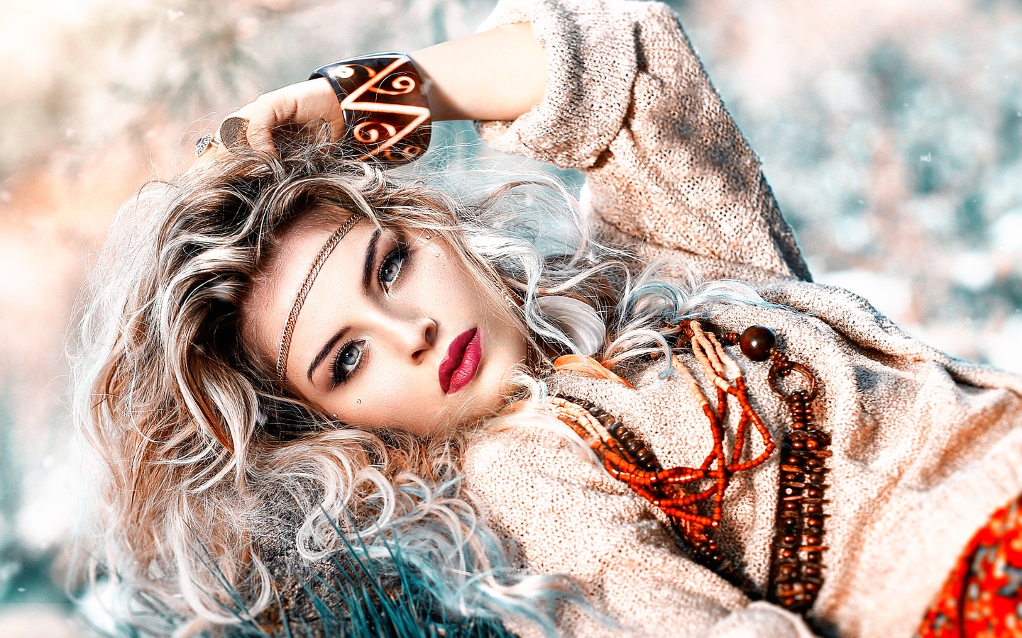 Картинка: Девушка, блондинка, локоны, лицо, макияж, украшения, Alessandro Di Cicco, фотограф