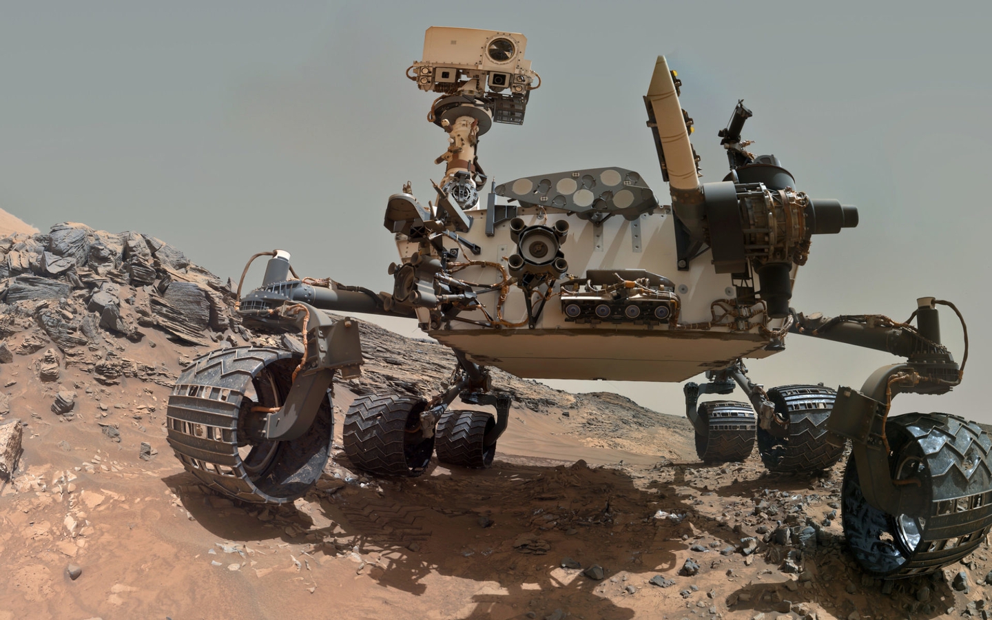 Image: Curiosity, Mars Rover, technology, surface, stones