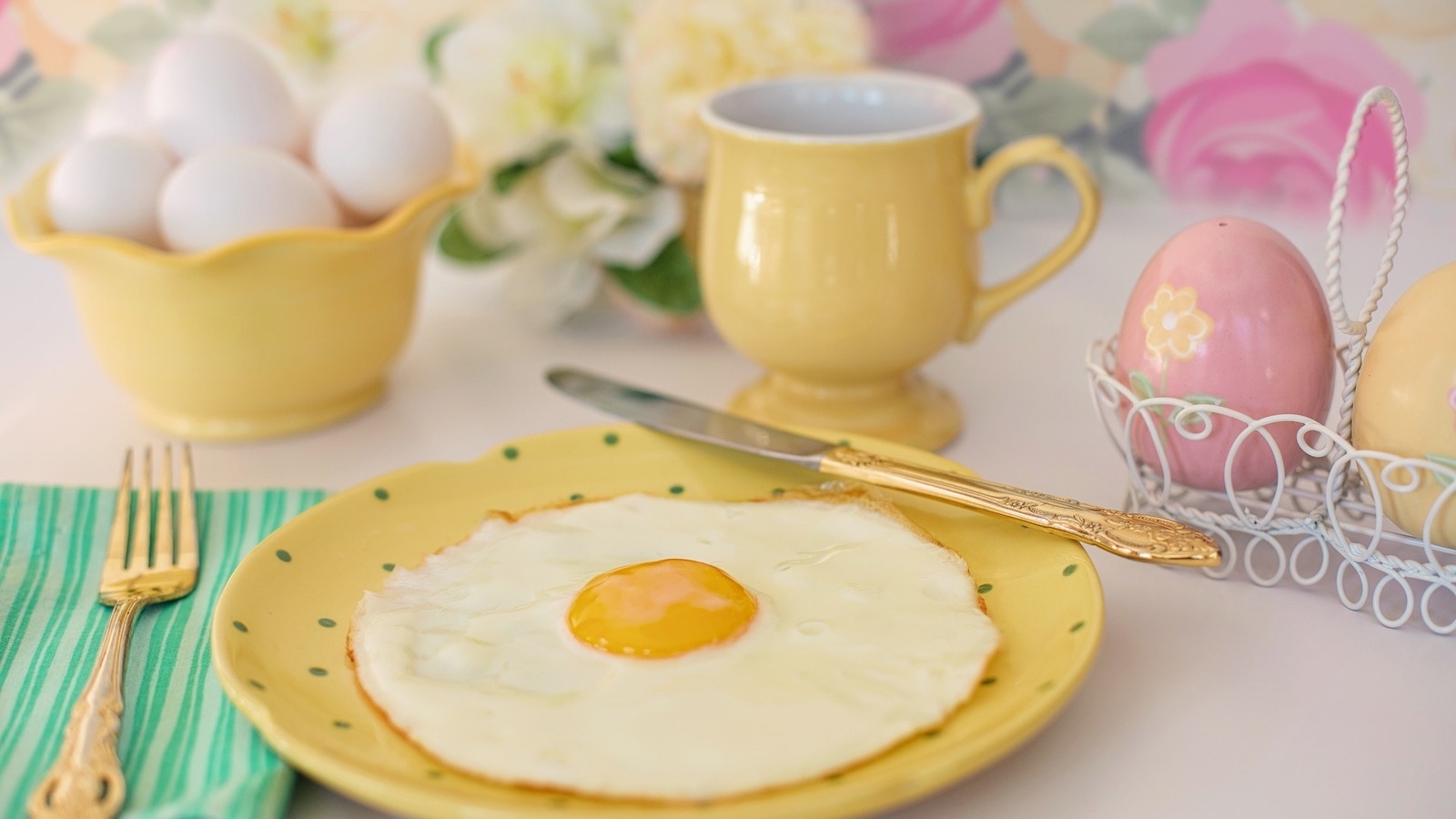 Image: Breakfast, morning, fried egg, plate